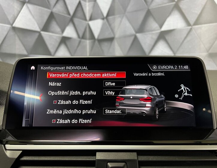 BMW X3 SUV / Terénní 3,0 l 195 kw