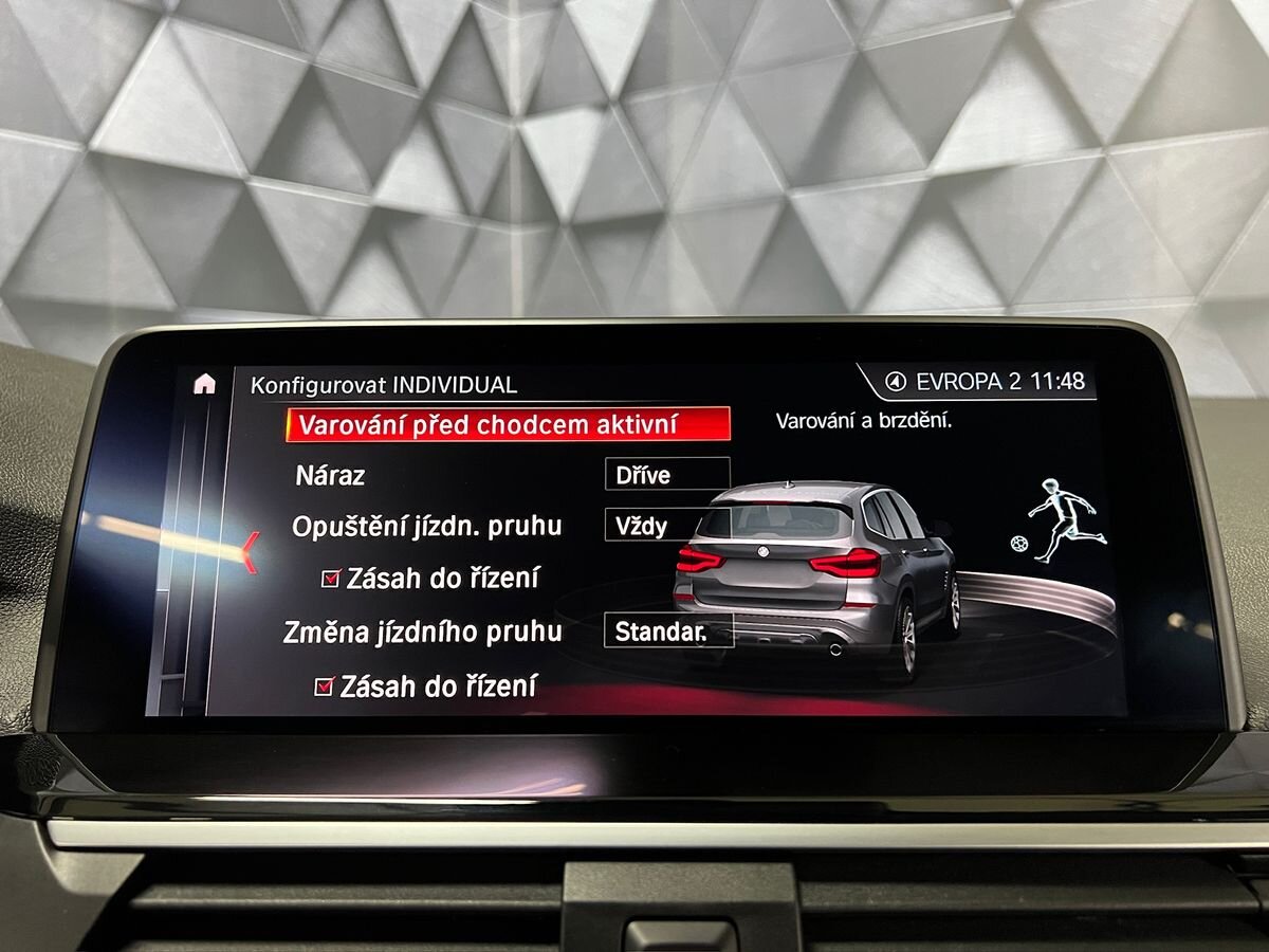 BMW X3 SUV / Terénní 3,0 l 195 kw