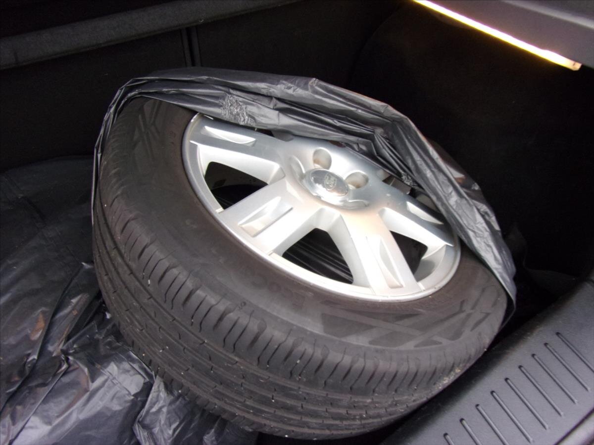 Ford Focus Hatchback 1,6 l 74 kw