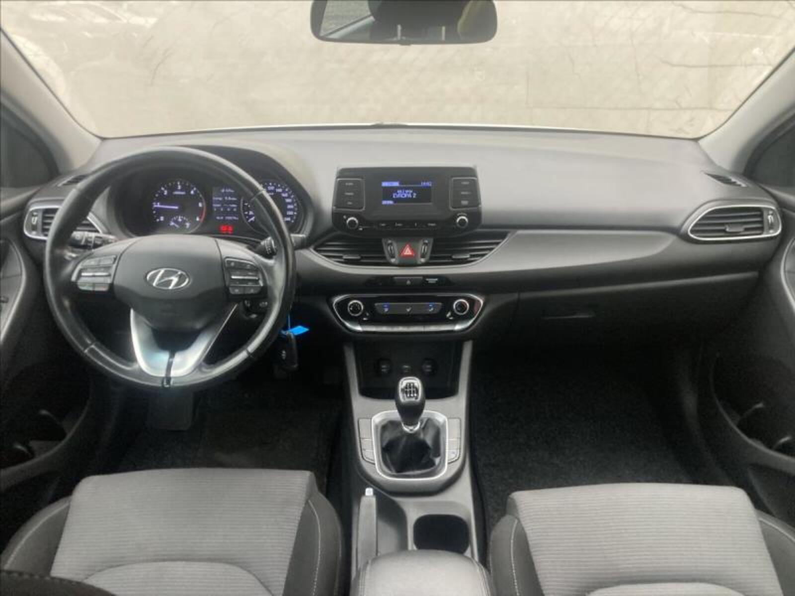 Hyundai i30 9