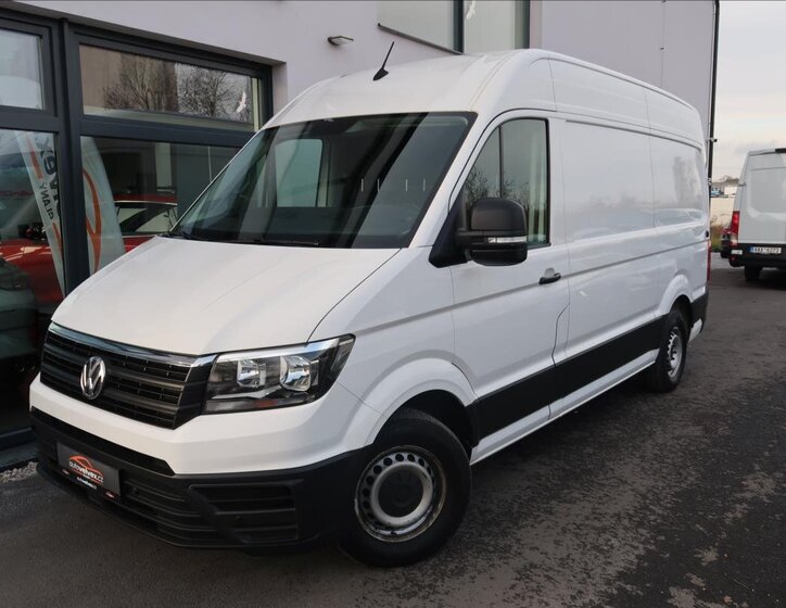 Volkswagen Crafter 1