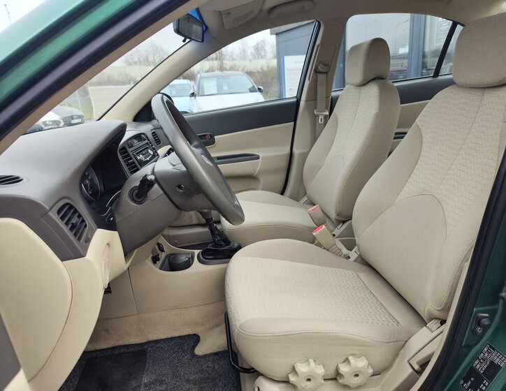 Hyundai Accent Hatchback 1,4 l 71 kw