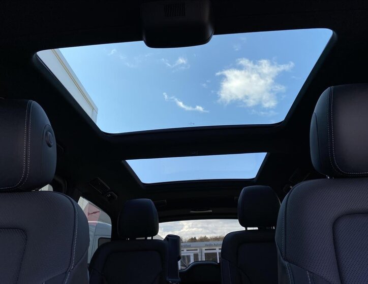 Mercedes-Benz Třídy V Ostatní 2,0 l 195 kw