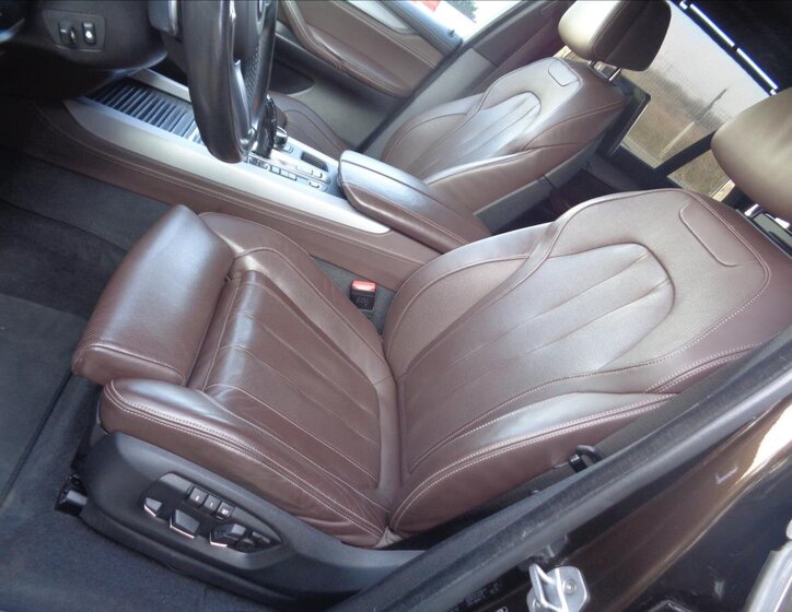 BMW X5 Kombi 2,0 l 180 kw