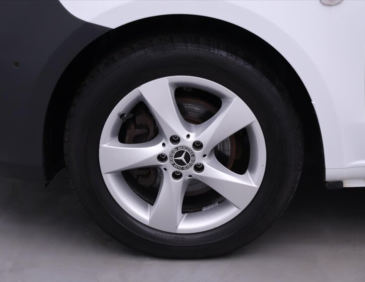 Mercedes-Benz Vito 27