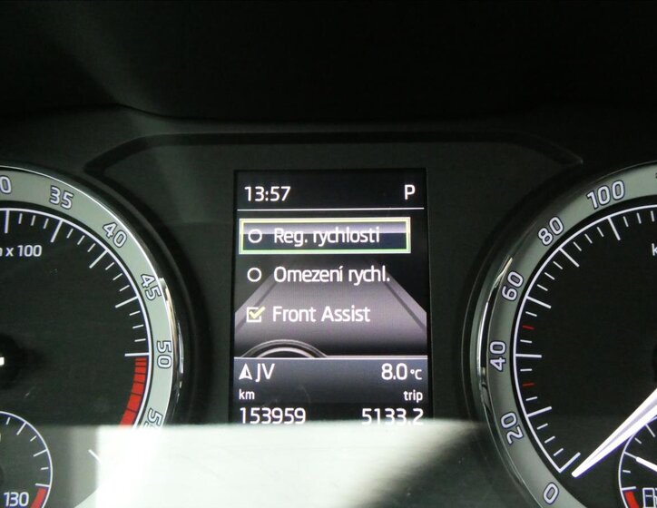 Škoda Karoq SUV / Terénní 2,0 l 110 kw