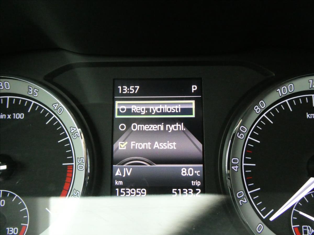 Škoda Karoq SUV / Terénní 2,0 l 110 kw