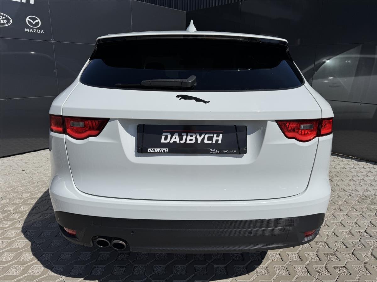 Jaguar F-Pace SUV / Terénní 2,0 l 132 kw