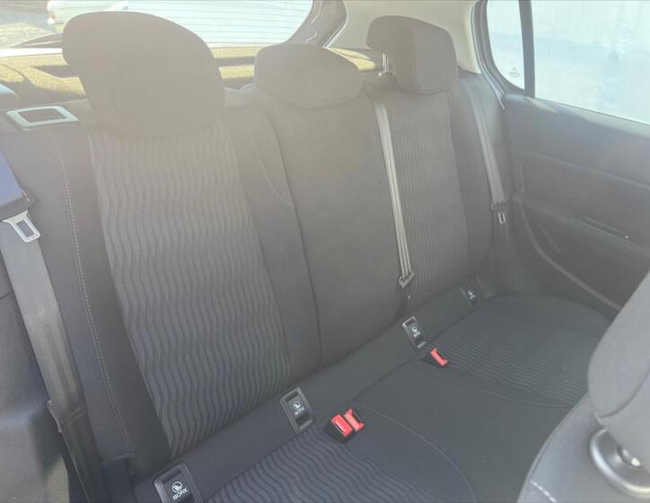 Peugeot 308 9