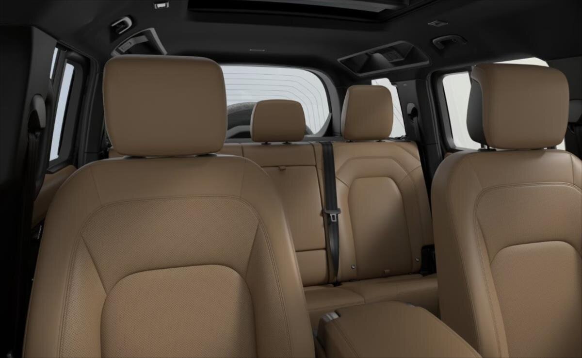 Land Rover Defender SUV / Terénní 5,0 l 313 kw