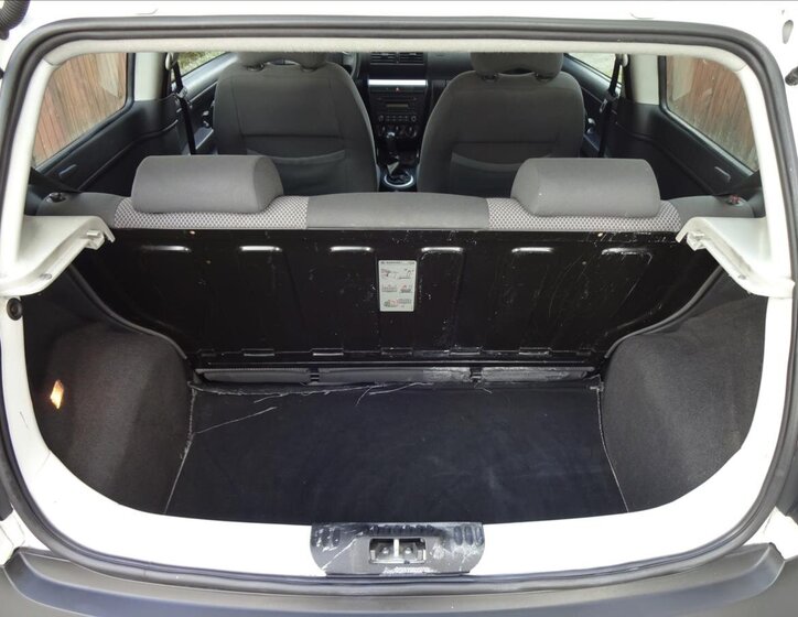 Volkswagen Fox Hatchback 1,4 l 51 kw