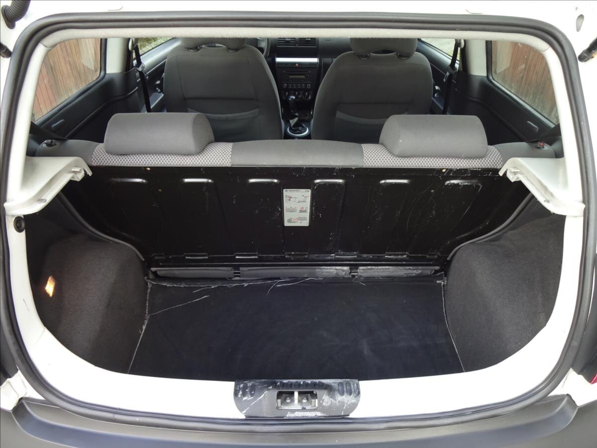 Volkswagen Fox Hatchback 1,4 l 51 kw