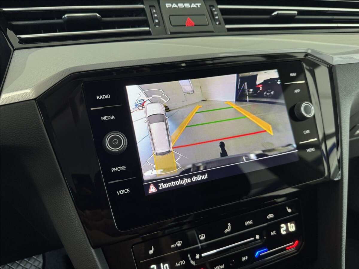 Volkswagen Passat Kombi 2,0 l 110 kw