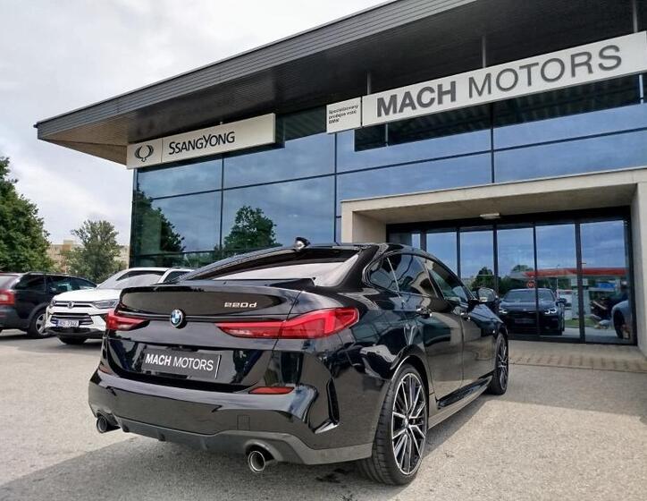 BMW Řada 2 9