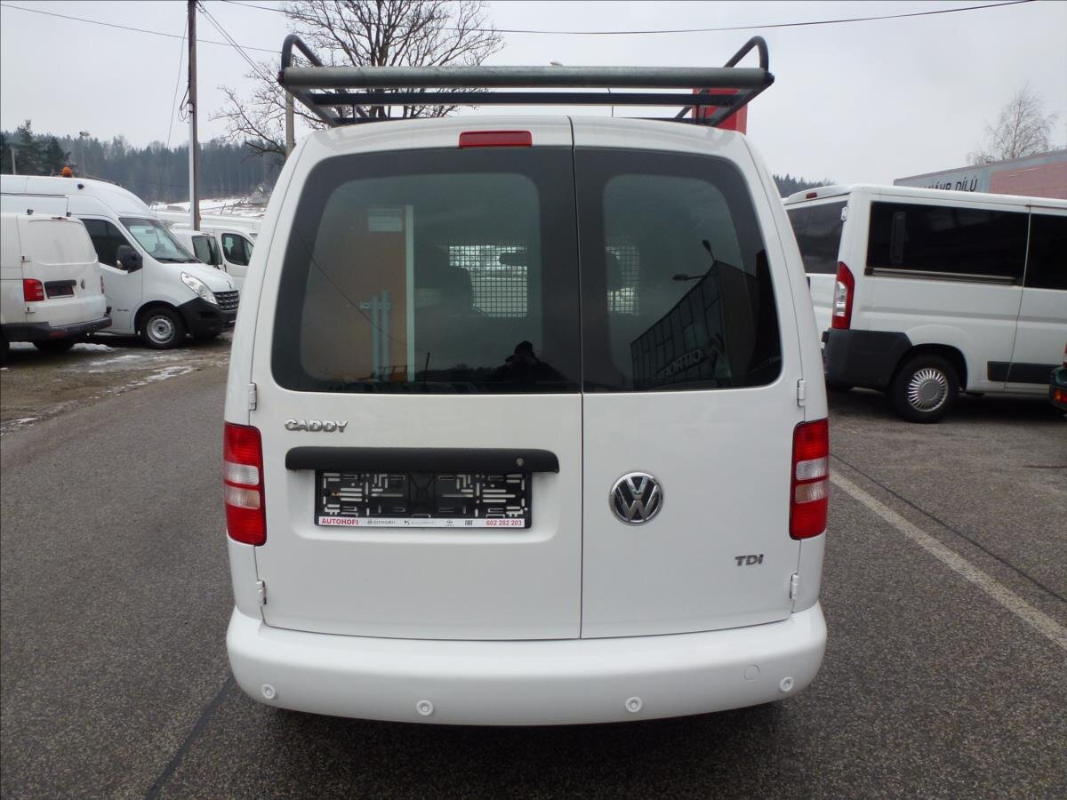Volkswagen Caddy Skříň 1,6 l 55 kw