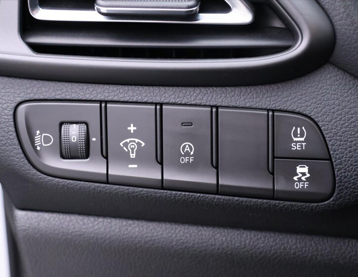 Hyundai i30 Kombi 1,6 l 85 kw