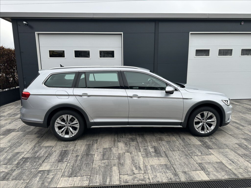 Volkswagen Passat Kombi 2,0 l 140 kw