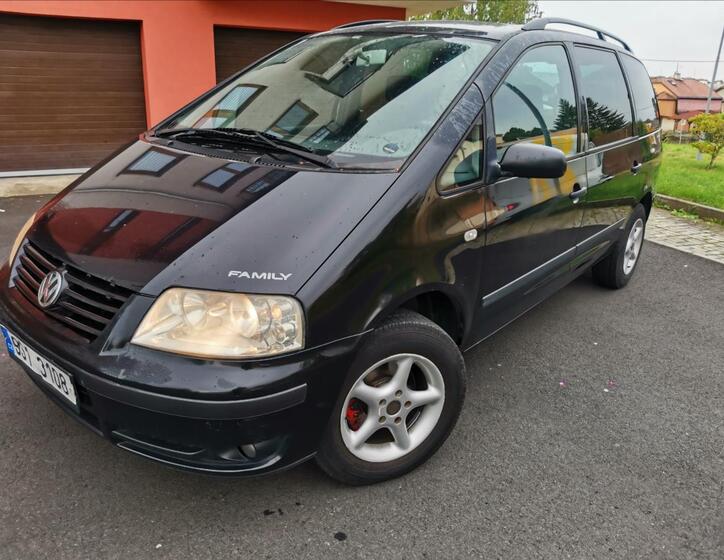 Volkswagen Sharan 1