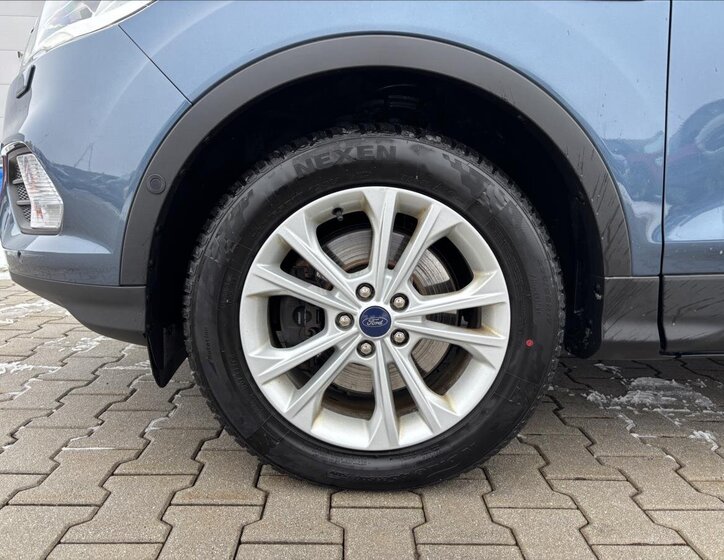 Ford Kuga SUV 2,0 l 110 kw