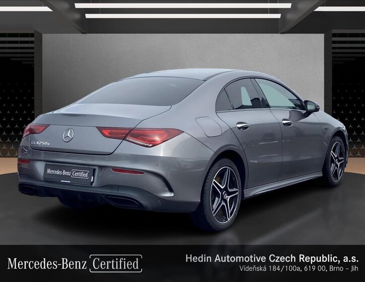 Mercedes-Benz CLA Kupé 1,3 l 118 kw