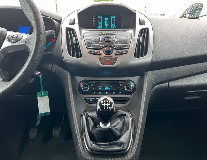 Ford Tourneo Connect 12
