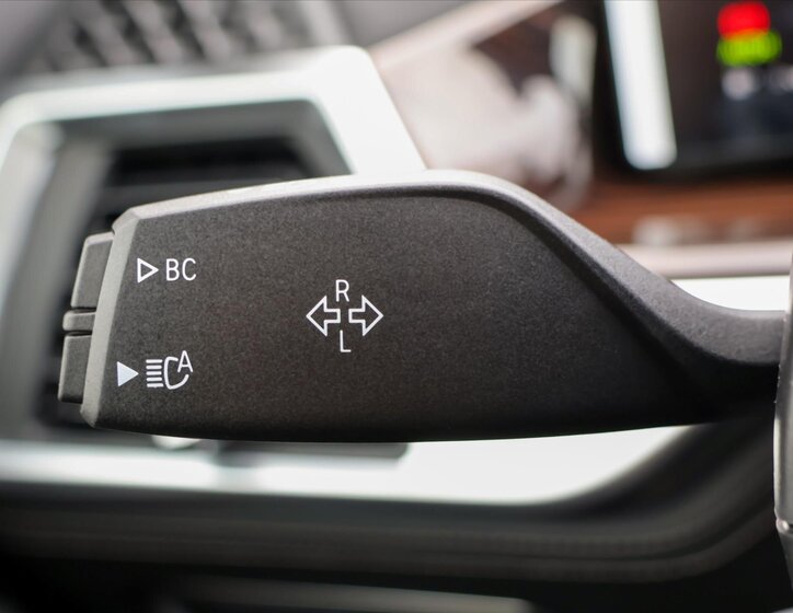 BMW X7 SUV / Terénní 3,0 l 259 kw