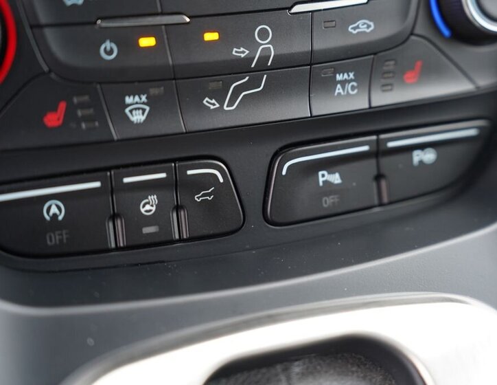 Ford Kuga SUV 2,0 l 132 kw