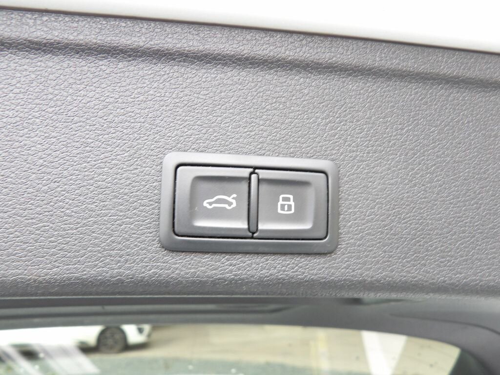 Audi A4 Kombi 2,0 l 110 kw