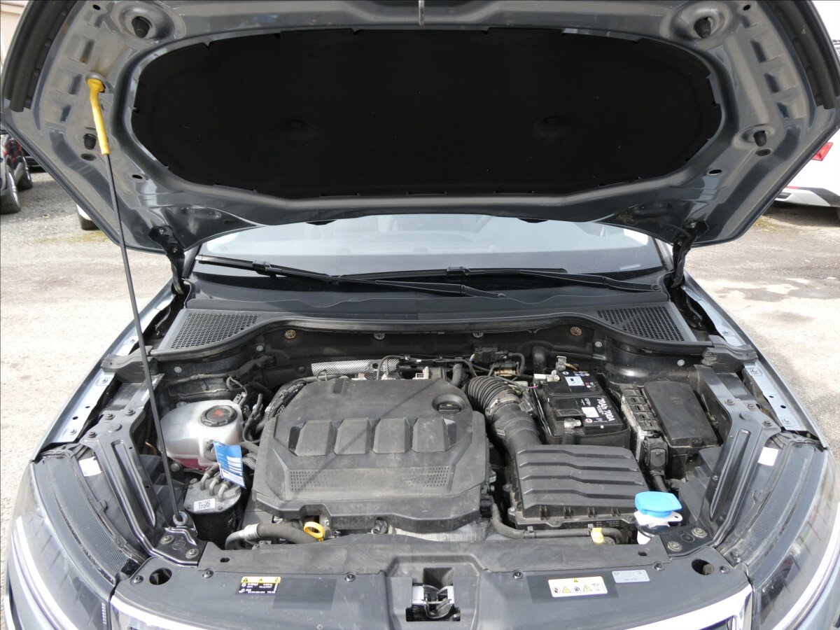 Škoda Karoq SUV / Terénní 2,0 l 110 kw