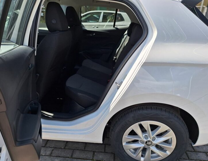 Škoda Fabia Hatchback 999,0 59 kw