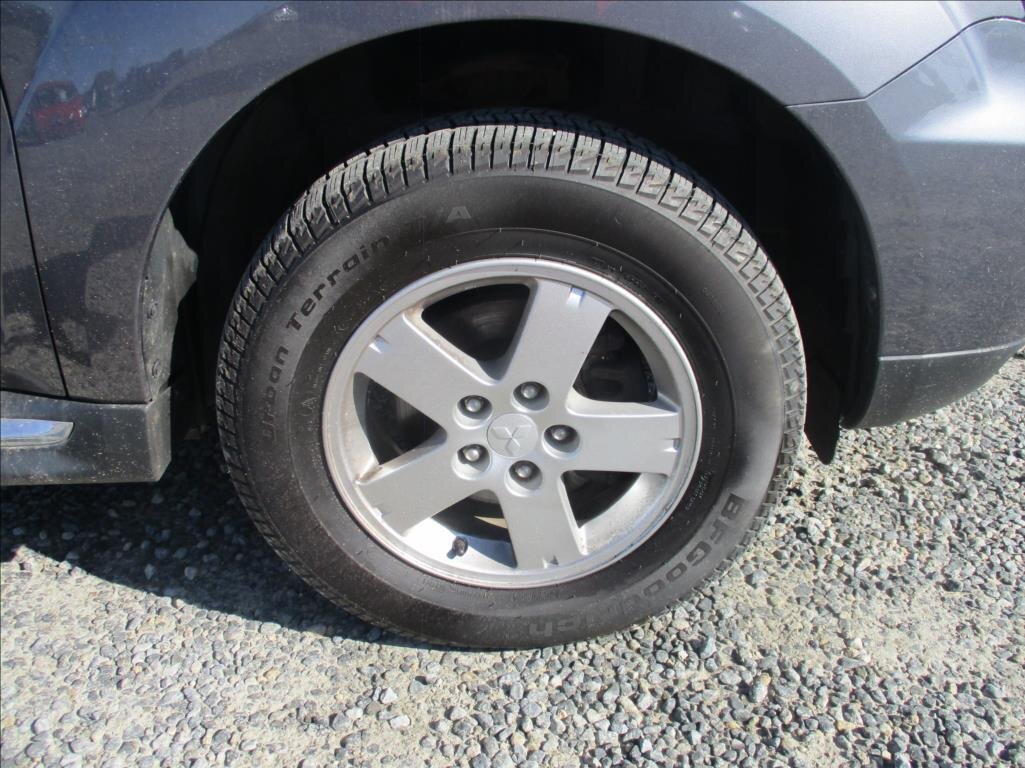 Mitsubishi Outlander SUV / Terénní 2,2 l 115 kw