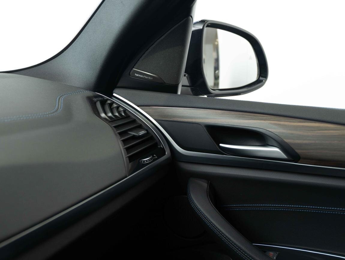 BMW X3 SUV 3,0 l 210 kw