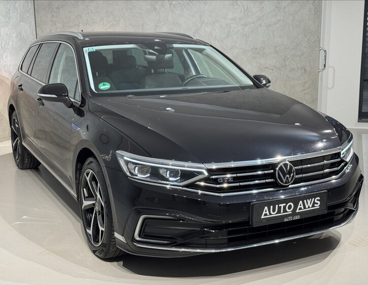 Volkswagen Passat Kombi 1,4 l 160 kw