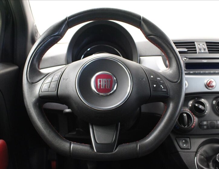 Fiat 500 Hatchback 899,0 63 kw