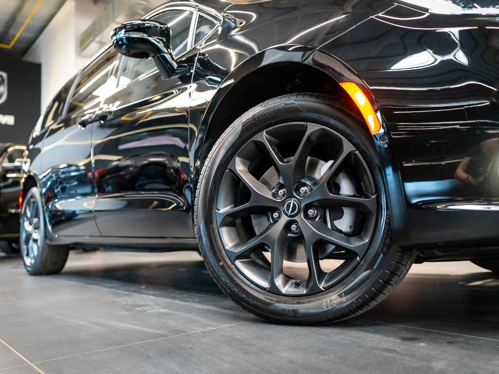 Chrysler Pacifica MPV 3,6 l 221 kw