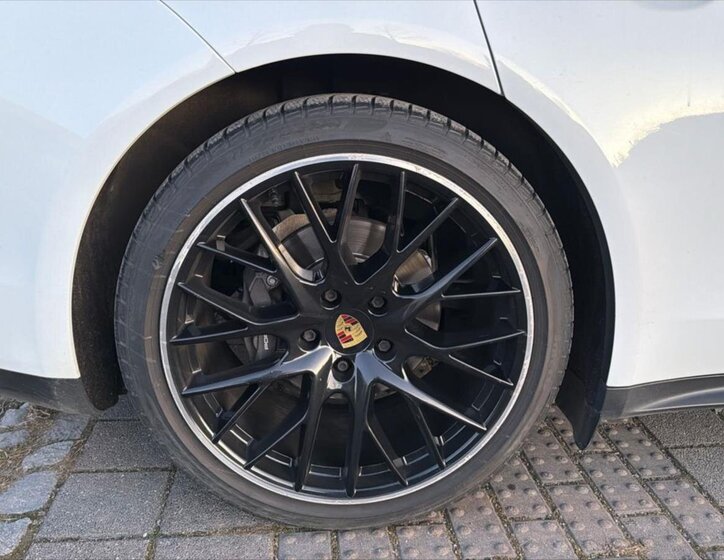 Porsche Panamera Hatchback 2,9 l 243 kw