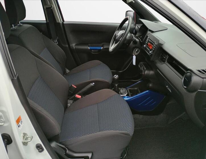 Suzuki Ignis 19