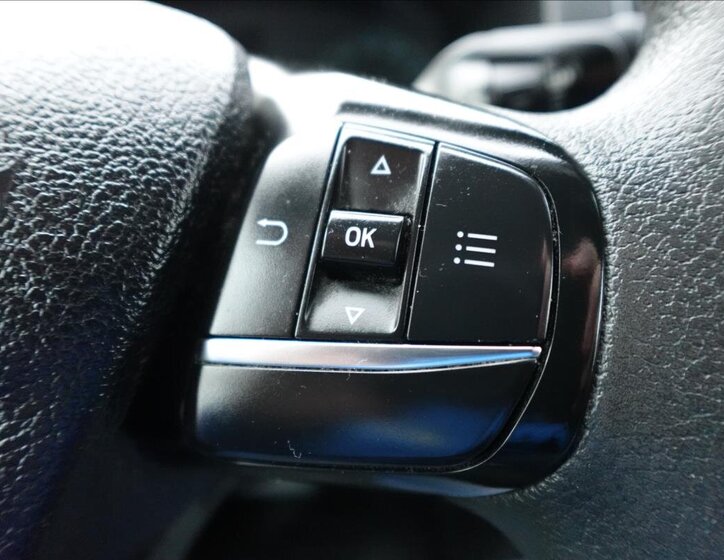 Ford Transit Custom Ostatní 2,0 l 77 kw