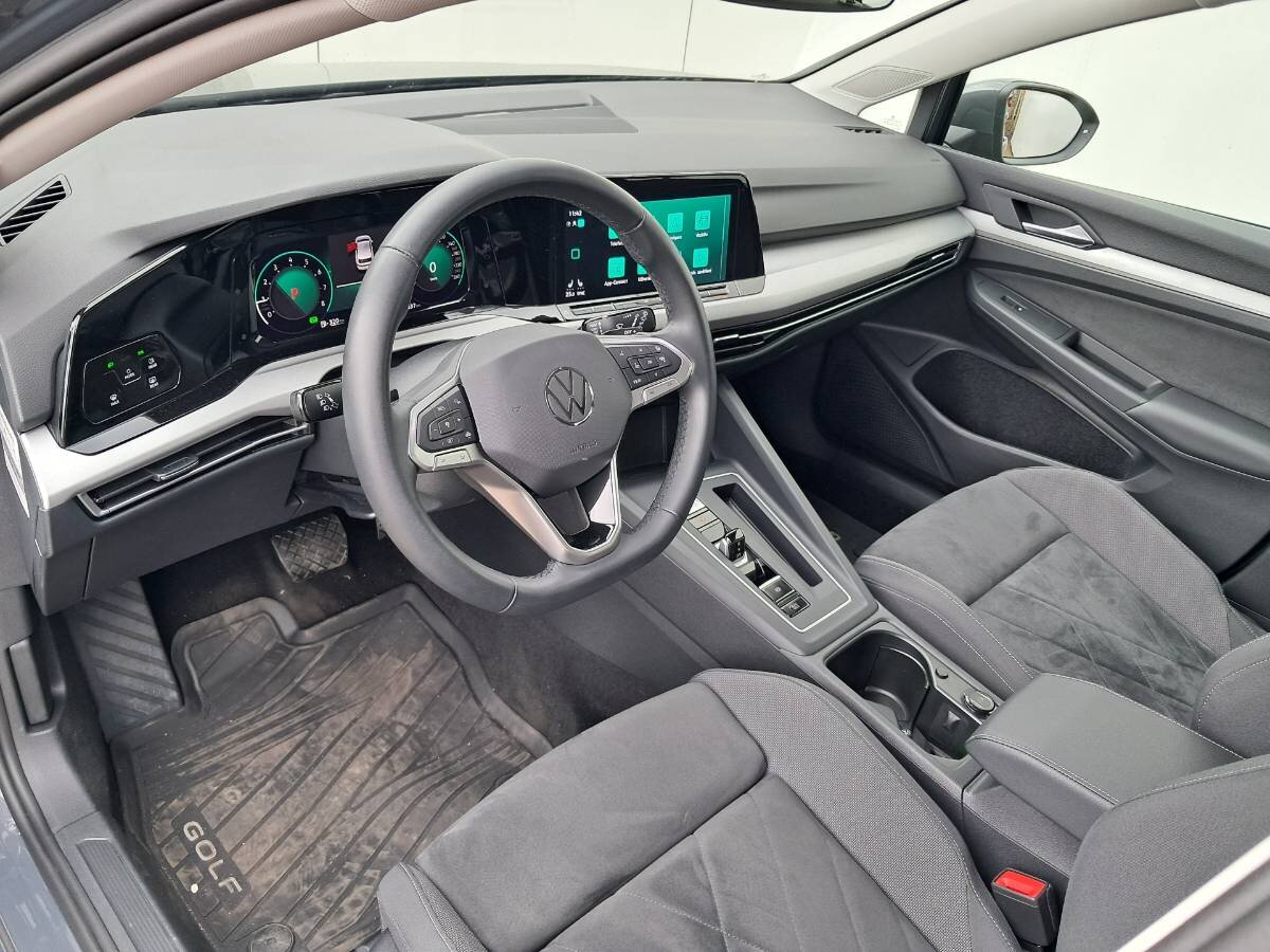 Volkswagen Golf Hatchback 999,0 81 kw