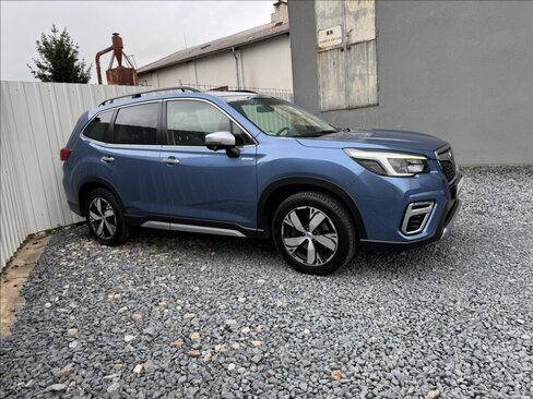 Subaru Forester Kombi 2,0 l 110 kw