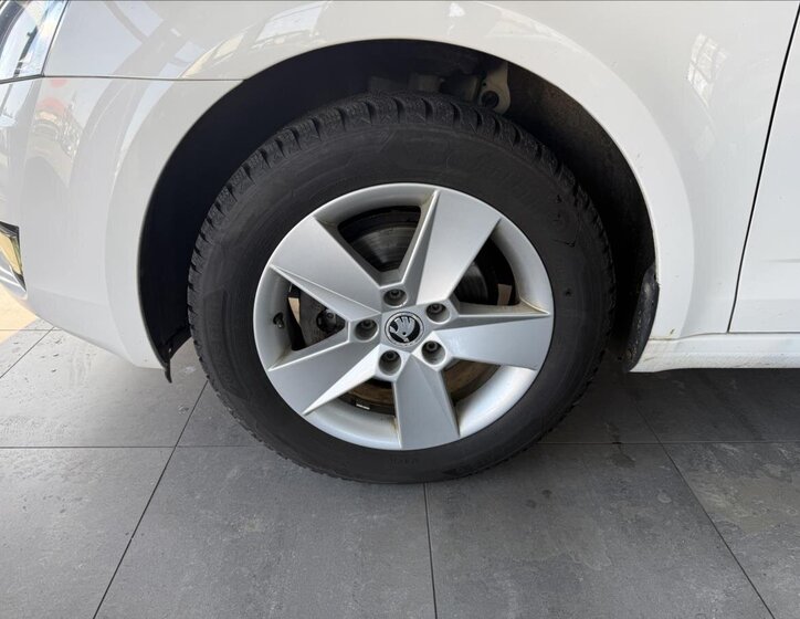 Škoda Octavia Kombi 1,6 l 77 kw