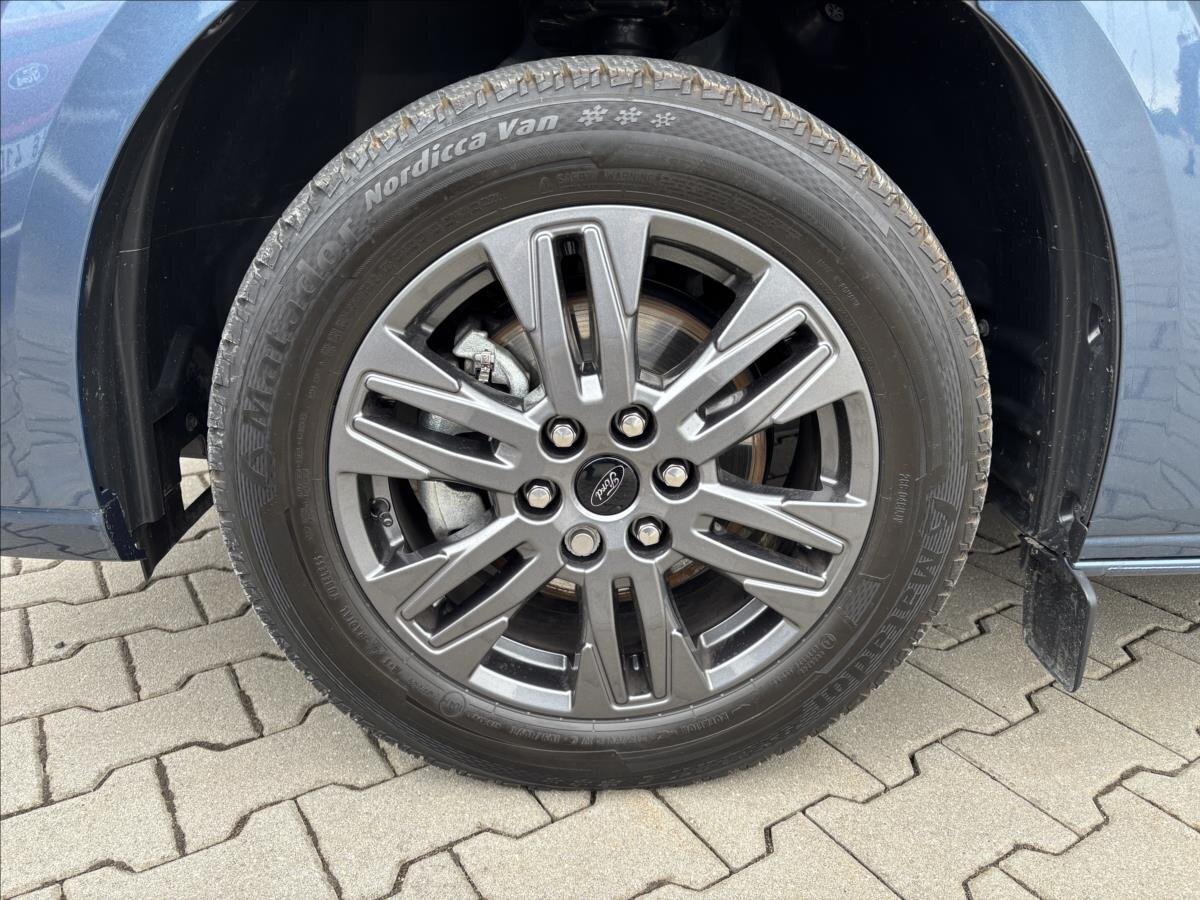 Ford Tourneo Custom Kombi 2,0 l 125 kw