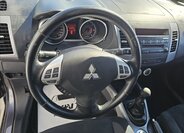 Mitsubishi Outlander SUV / Terénní 2,2 l 115 kw
