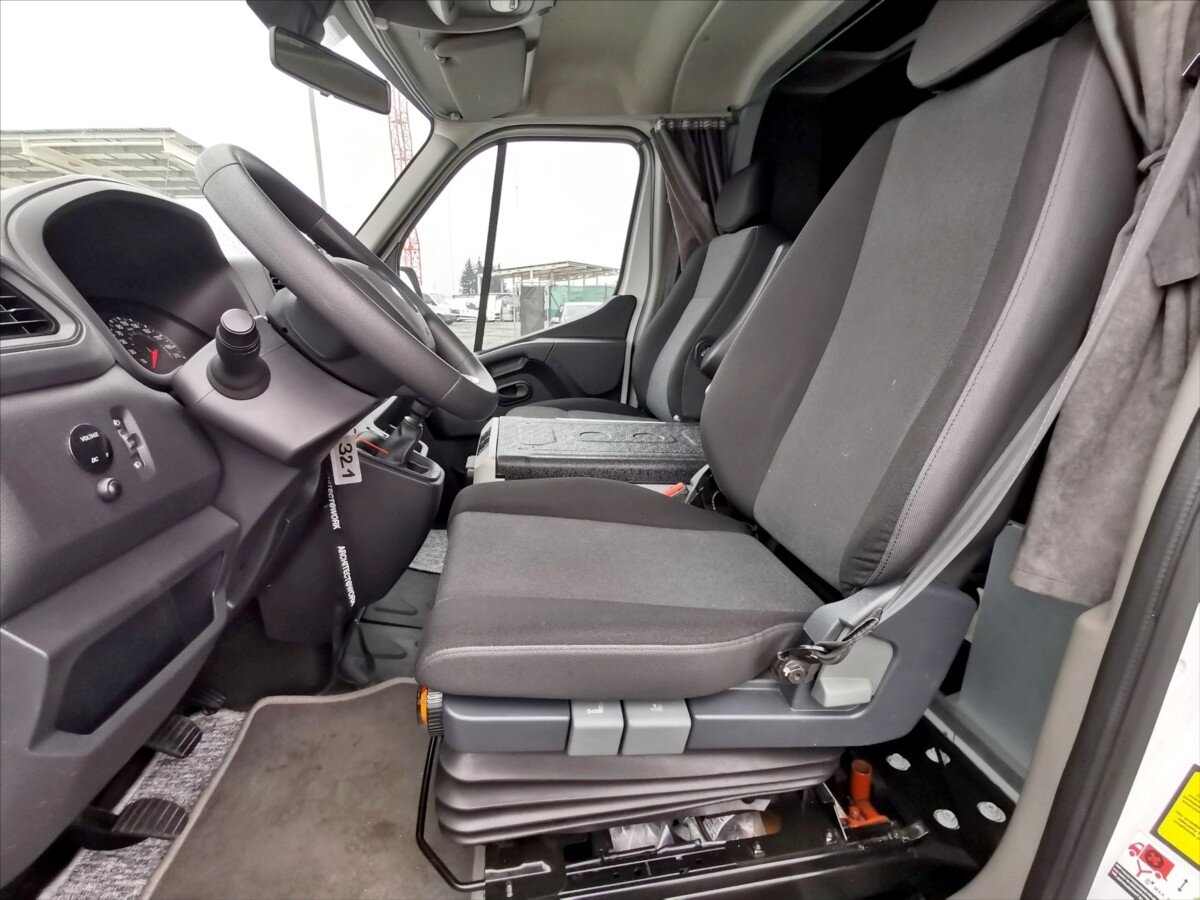 Renault Master Valník 2,3 l 120 kw