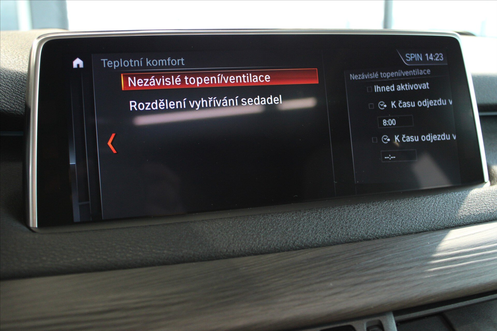 BMW X5 SUV / Terénní 3,0 l 230 kw