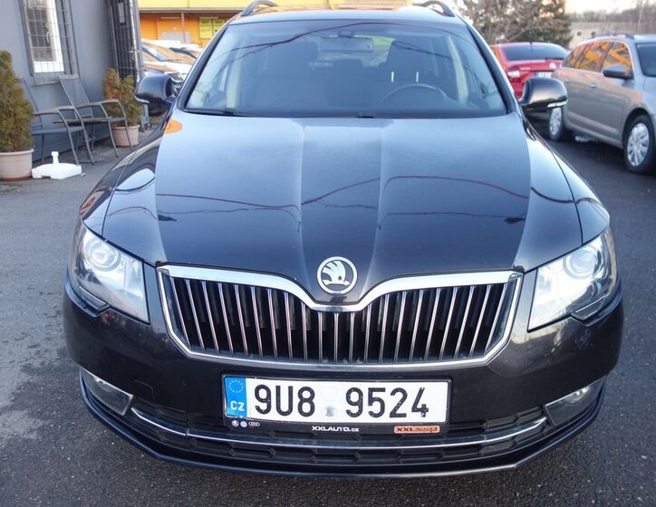 Škoda Superb 4