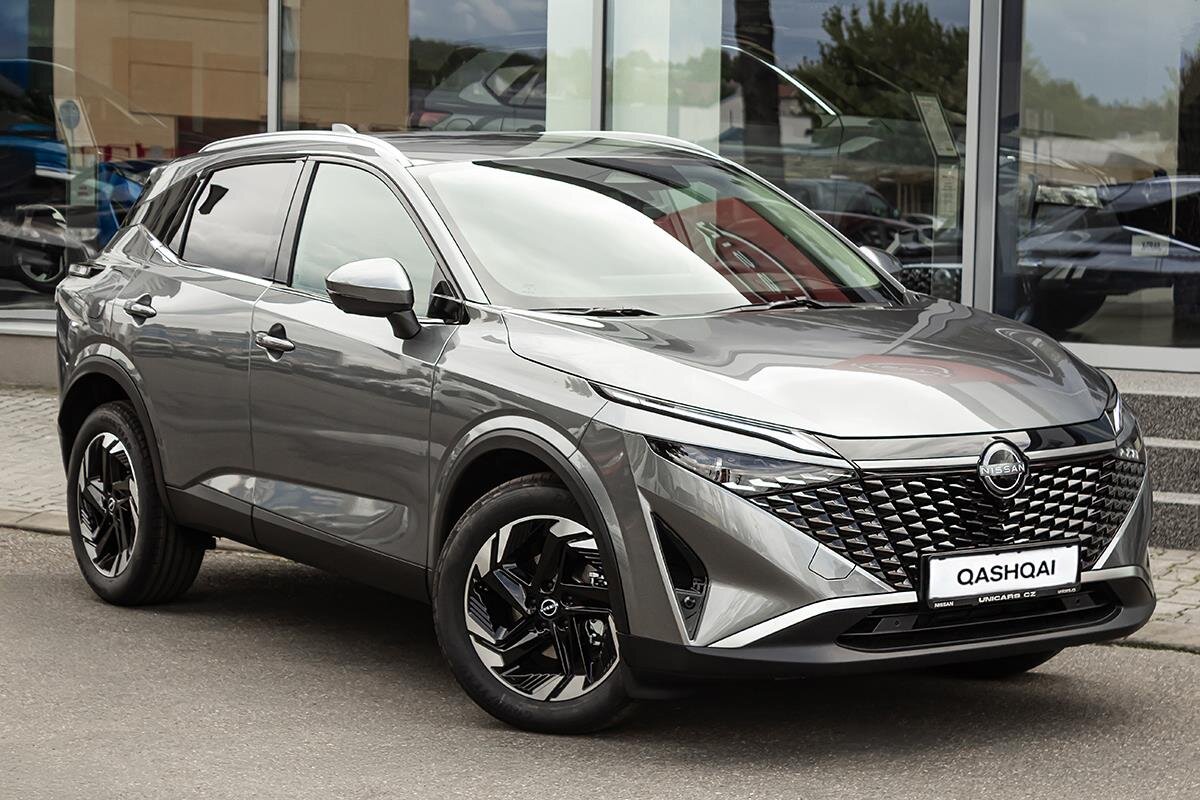 Nissan Qashqai SUV / Terénní 1,3 l 116 kw