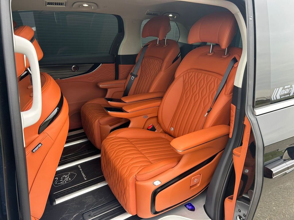 Dongfeng Ostatní MPV 1,5 l 255 kw