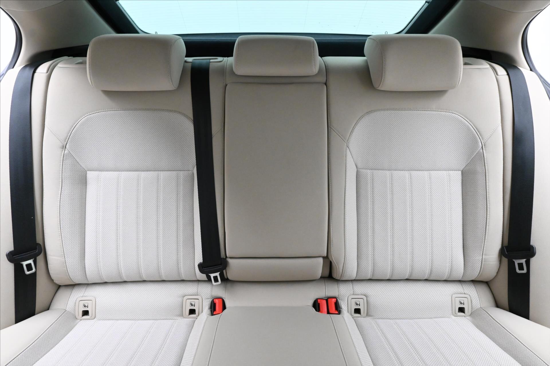 Škoda Superb Liftback 2,0 l 110 kw