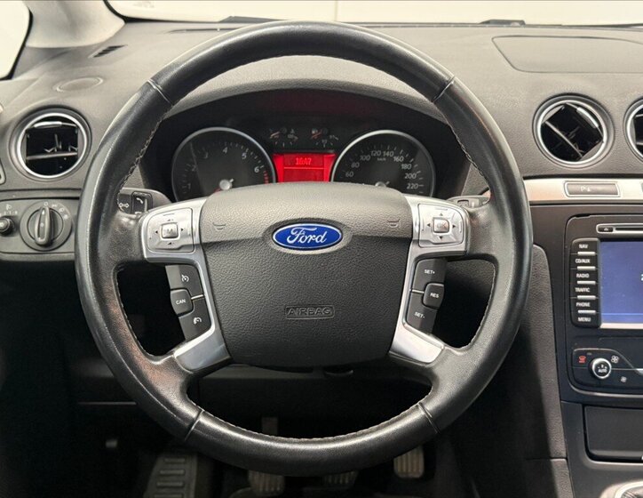Ford S-MAX MPV 1,6 l 118 kw